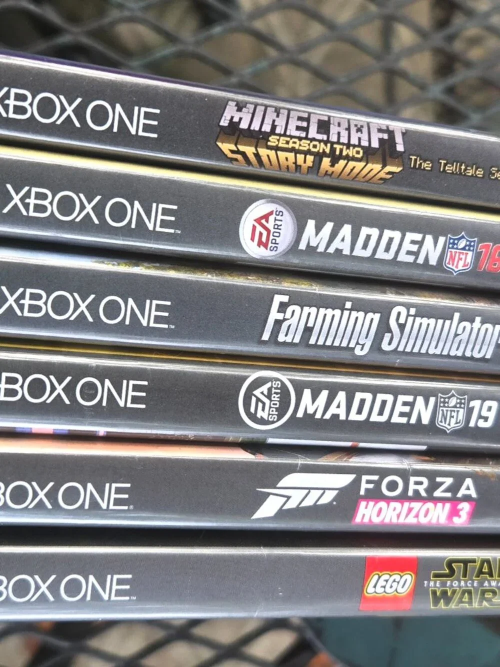 Minecraft: Story Mode Season Two (Microsoft Xbox One, 2017) plus 5 More Games!